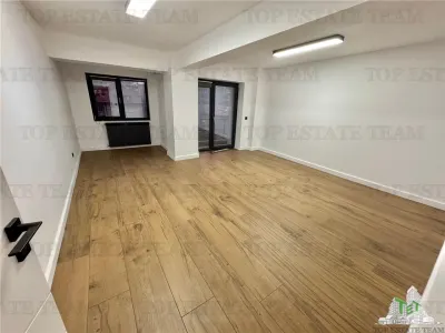 Spatiu comercial  de inchiriat in Sectorul 1 / Aproape de metrou - foto 9