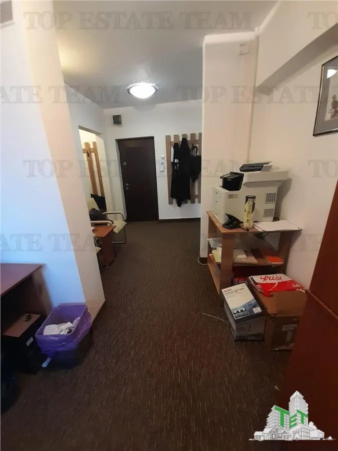 Piata Unirii  chiar la metrou in exclusivitate vanzare 2 camere cu loc de parcare - foto 8