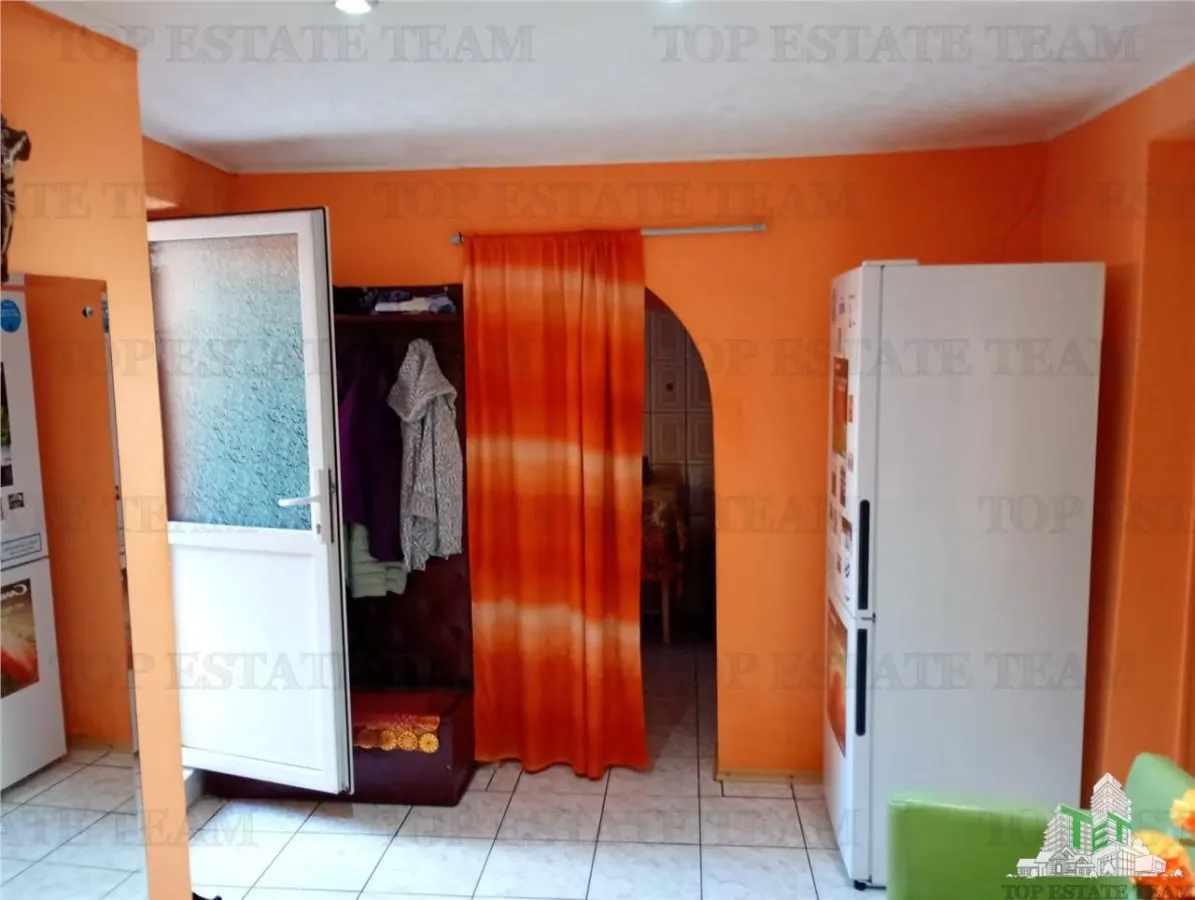 Casa 4 camere cu teren 260 de metri, zona linistita Brancoveanu - foto 5
