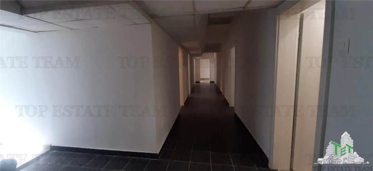Spatii birou / comerciale de inchirat ,Universitate,  10 euro / mp - foto 24
