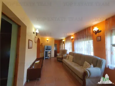 Casa individuala superba si teren generos Techirghiol  - foto 11