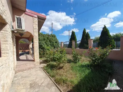 Casa individuala superba si teren generos Techirghiol  - foto 10