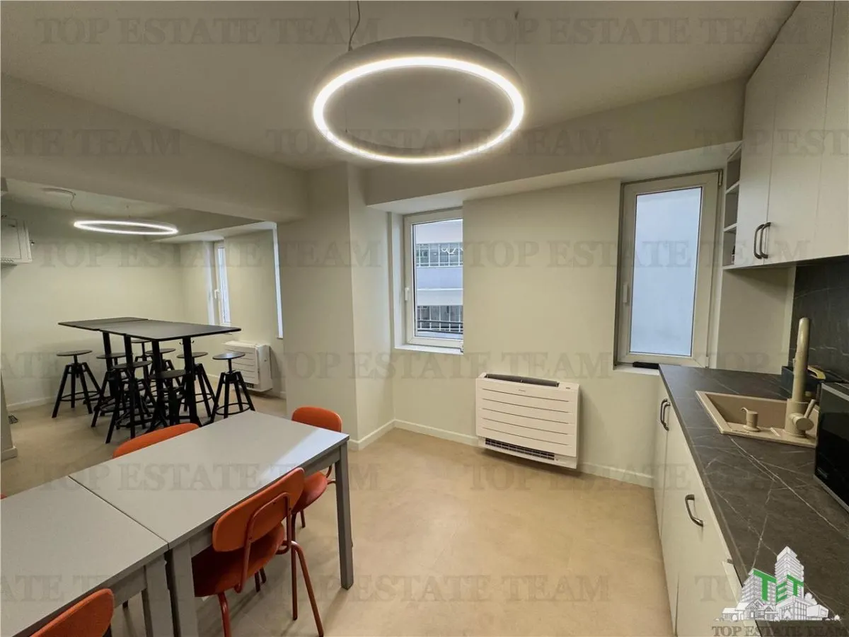 Spatiu comercial / office ultracentral de inchiriat complet utilat/recompartimentare la cerere  + parcari - foto 8