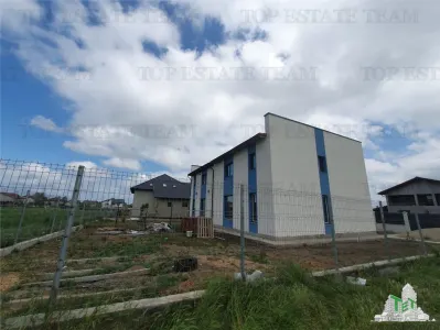 Casa cu etaj duplex la rosu cu finisaj exterior Agigea Constanta - foto 23