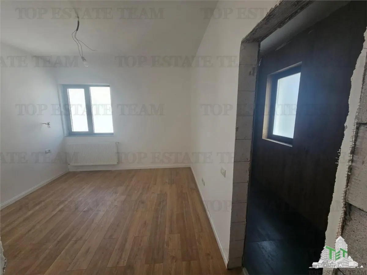 Vila lux 5 camere in Prel. Ghencea-Bragadiru - foto 12