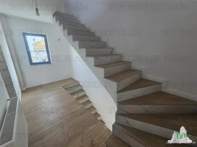 Vila lux 5 camere in Prel. Ghencea-Bragadiru - foto 3