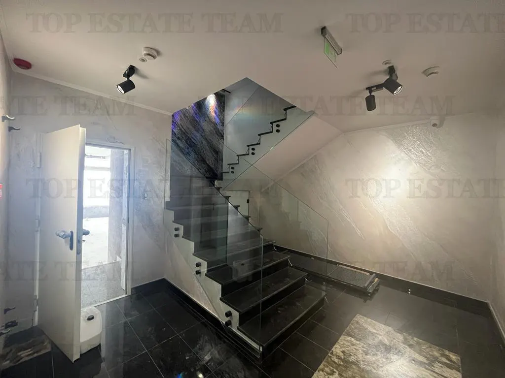 Piata Unirii vanzare apartament lux cu terasa - foto 2