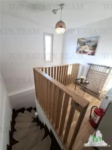 Se Alquila: Casa Unifamiliar Amueblada y Equipada, 5 Dormitorios | 520 m² Terreno, Gulia, Târtășești - foto 21