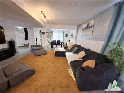 Se Alquila: Casa Unifamiliar Amueblada y Equipada, 5 Dormitorios | 520 m² Terreno, Gulia, Târtășești - foto 9