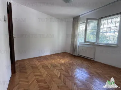 Two-Bedroom Apartment for Sale, Chibrit Area / Metrou 1 Mai, Bucuresti - foto 8