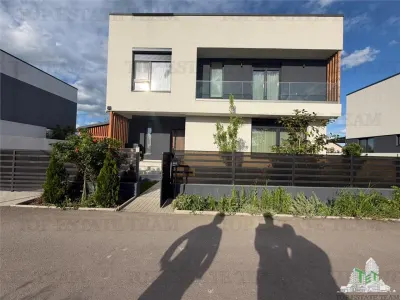 Vila Individuala de Lux in Corbeanca - Zona Parc | 160 mp Utili si Curte de 495 mp - foto 1