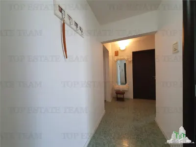 Apartament 4 Camere bloc Petromar in zona Gara Constanta - foto 17