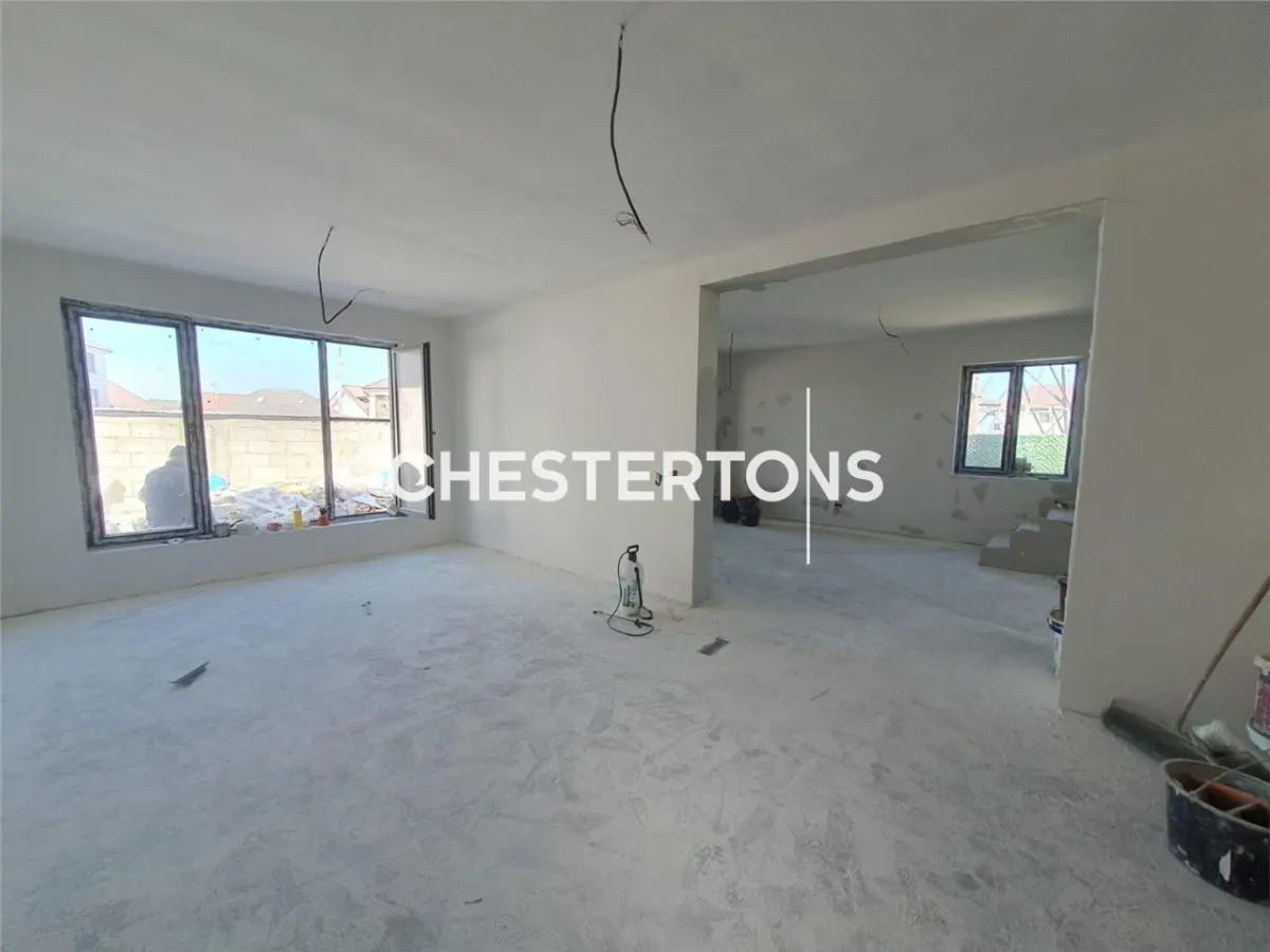 House / villa for sale 214 sqm in Navodari, Exterior Sud area - foto 5