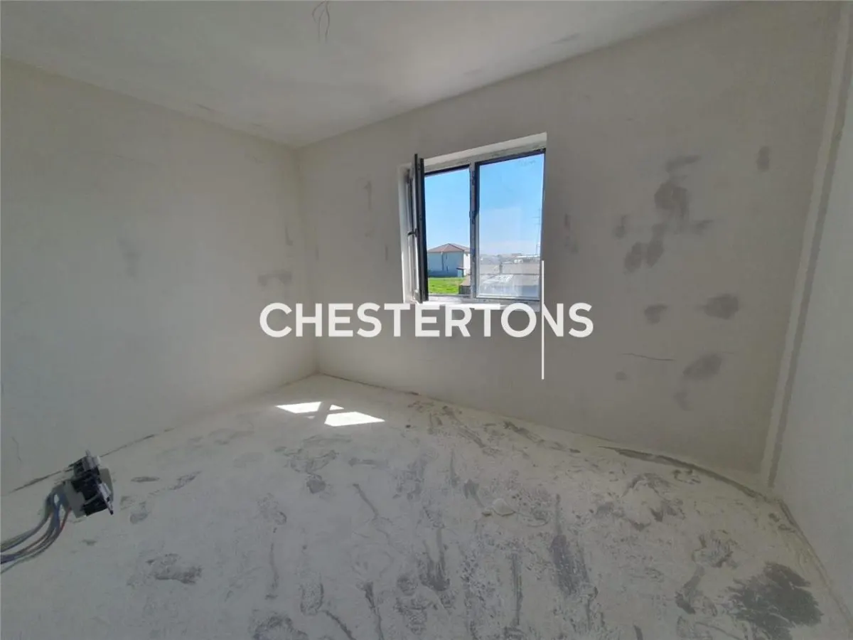 House / villa for sale 214 sqm in Navodari, Exterior Sud area - foto 6