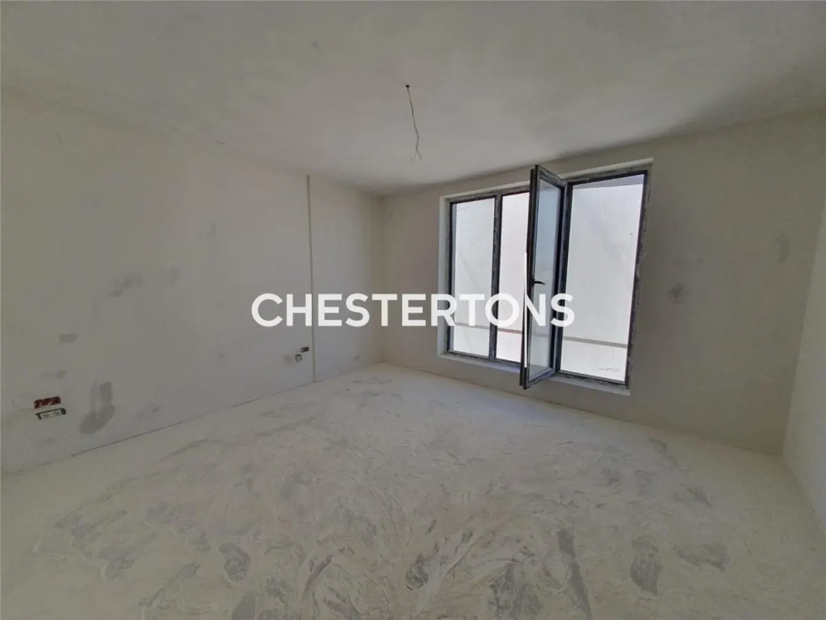 House / villa for sale 214 sqm in Navodari, Exterior Sud area - foto 8