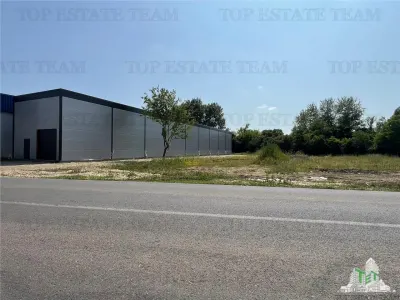 Spatiu comercial stradal, cu toate utilitatile stradal, la 100 m de A 1, pretabil supermarket, productie, depozit, 435mp utili , COMUNA ULMI, GURGIU - foto 1