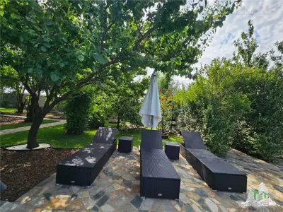 Vila superba, cu piscina, 970mp teren, D+P+E+M, gradina amenajata+pomi fructiferi cu toate utilitatile in Clinceni judet Ilfov - foto 17