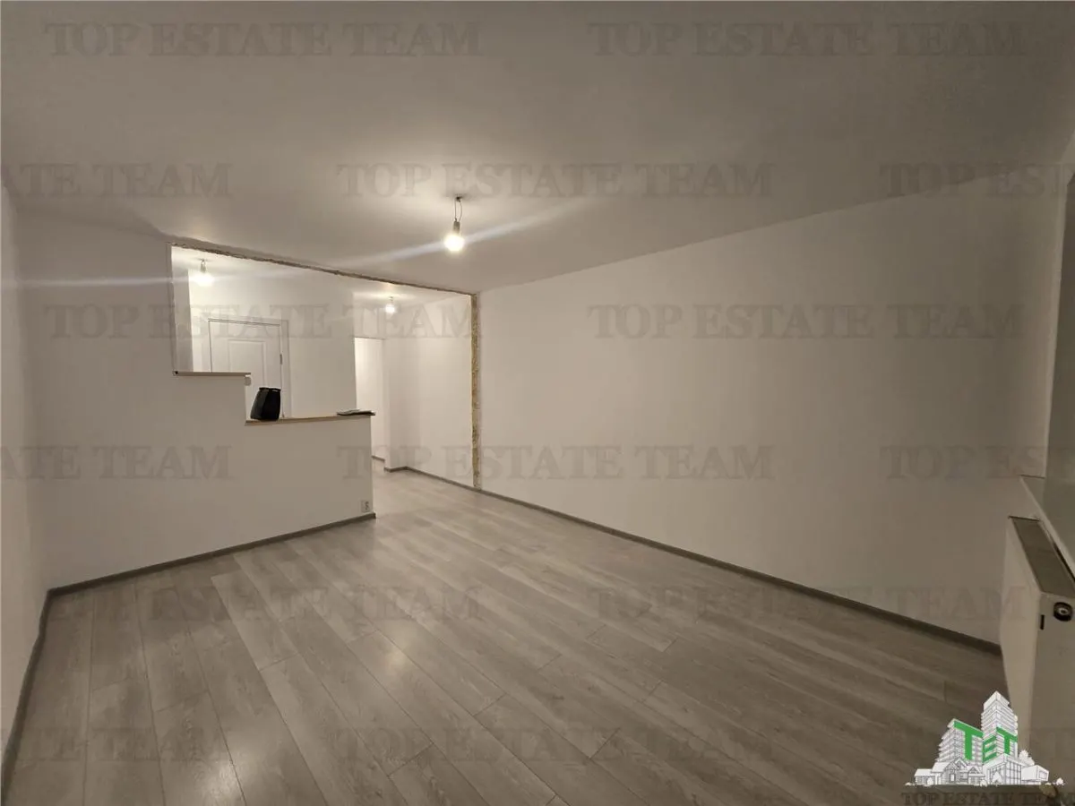 Apartament 2 camere renovat compelet, langa Parc  Moghioros, aproape de metrou, cartier Drumul Taberei, sector 6 , Bucuresti - foto 2