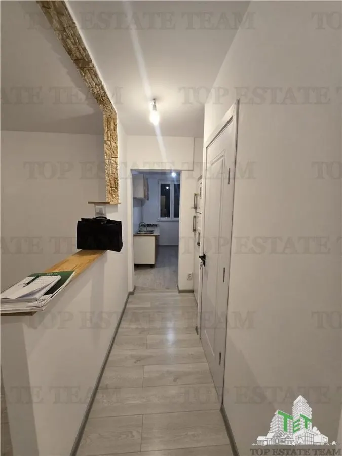 Apartament 2 camere renovat compelet, langa Parc  Moghioros, aproape de metrou, cartier Drumul Taberei, sector 6 , Bucuresti - foto 3