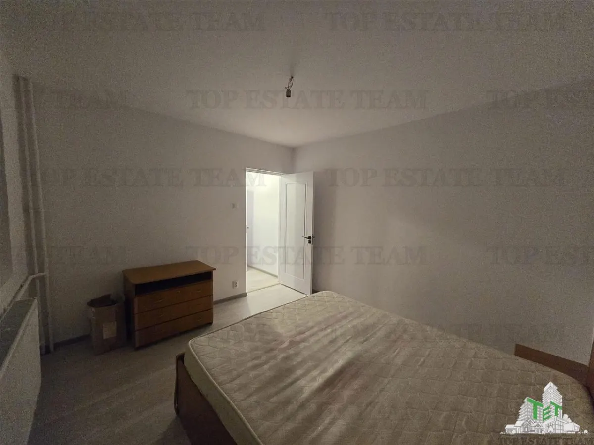 Apartament 2 camere renovat compelet, langa Parc  Moghioros, aproape de metrou, cartier Drumul Taberei, sector 6 , Bucuresti - foto 5