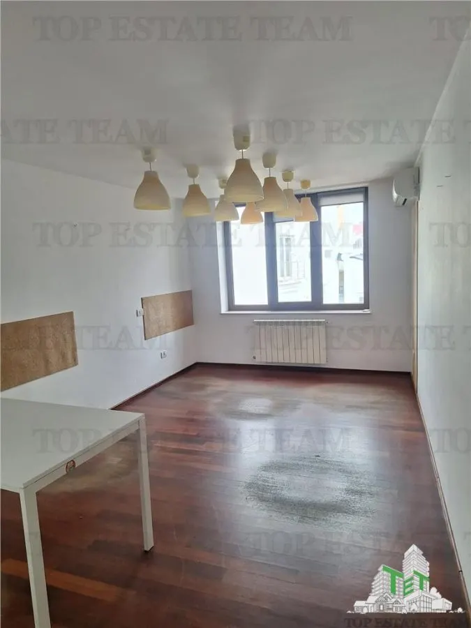 Penthouse intr-o cladire de 4 etaje cu 2 locuri de parcare si boxa in zona floreasca/Dorobanti - foto 5