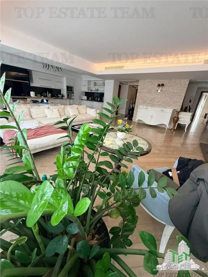 Apartament spatios cu 4 camere, 180 mp, in zona Dorobanti - foto 3