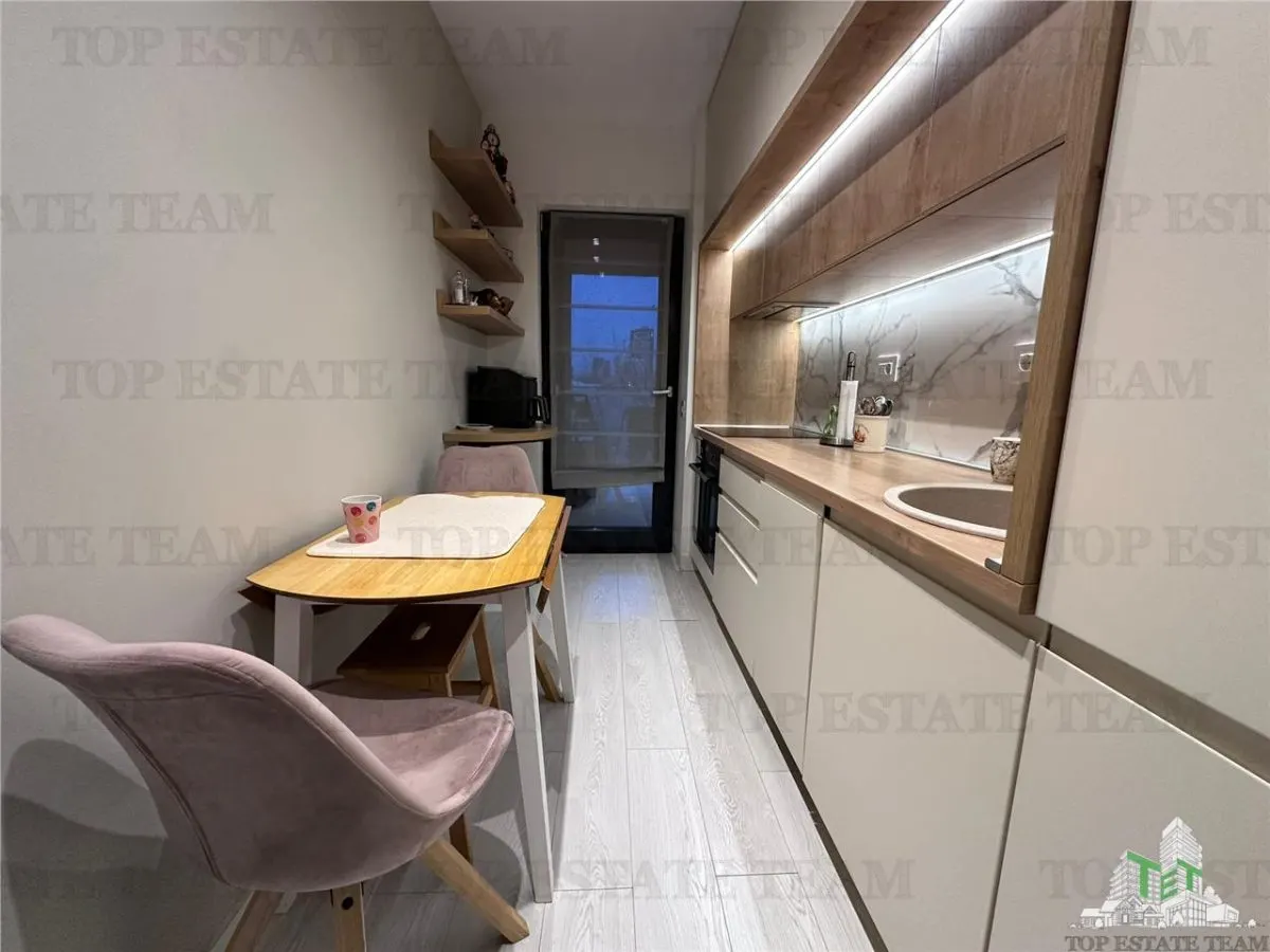 Apartament 3 camere de vanzare in zona Piata Presei - foto 9