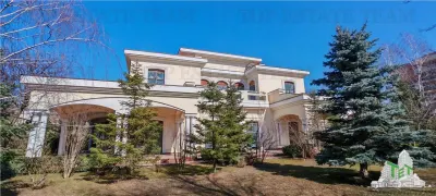 Vila somptuoasa, 10 + camere, S+P+1, 1100mp utili, cu toate utilitatile, in  sector 6 Bucuresti zona Valea  Oltului - foto 1
