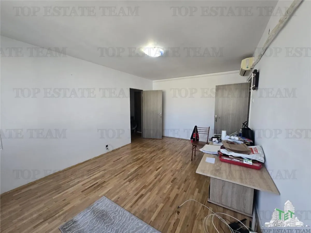 Apartament de 3 camere in Drumul Taberei, langa metrou si Parc Moghioros, sector 6 Bucuresti - foto 1