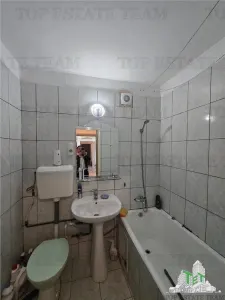 Apartament de 3 camere in Drumul Taberei, langa metrou si Parc Moghioros, sector 6 Bucuresti - foto 13