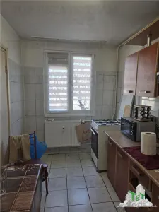 Apartament de 3 camere in Drumul Taberei, langa metrou si Parc Moghioros, sector 6 Bucuresti - foto 4