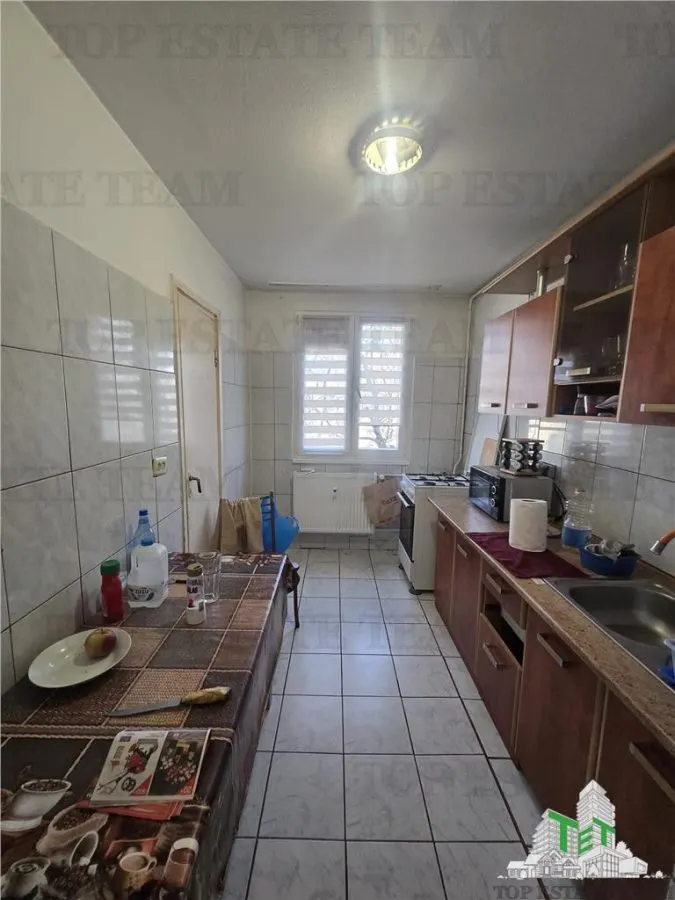 Apartament de 3 camere in Drumul Taberei, langa metrou si Parc Moghioros, sector 6 Bucuresti - foto 6