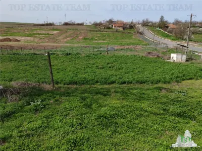 Teren intravilan cu utilitati 4350 mp  la tara Jud Constanta - foto 1