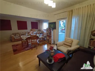 Vanzare apartament  3 camere Piata Victoriei- Titulescu - foto 3