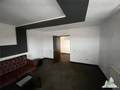 Apartament 2 camere spatioase , pozitionare excelenta si acces rapid metrou Aparatorii  Patriei, Facultatea ,,Spiru Hareat,, - foto 3