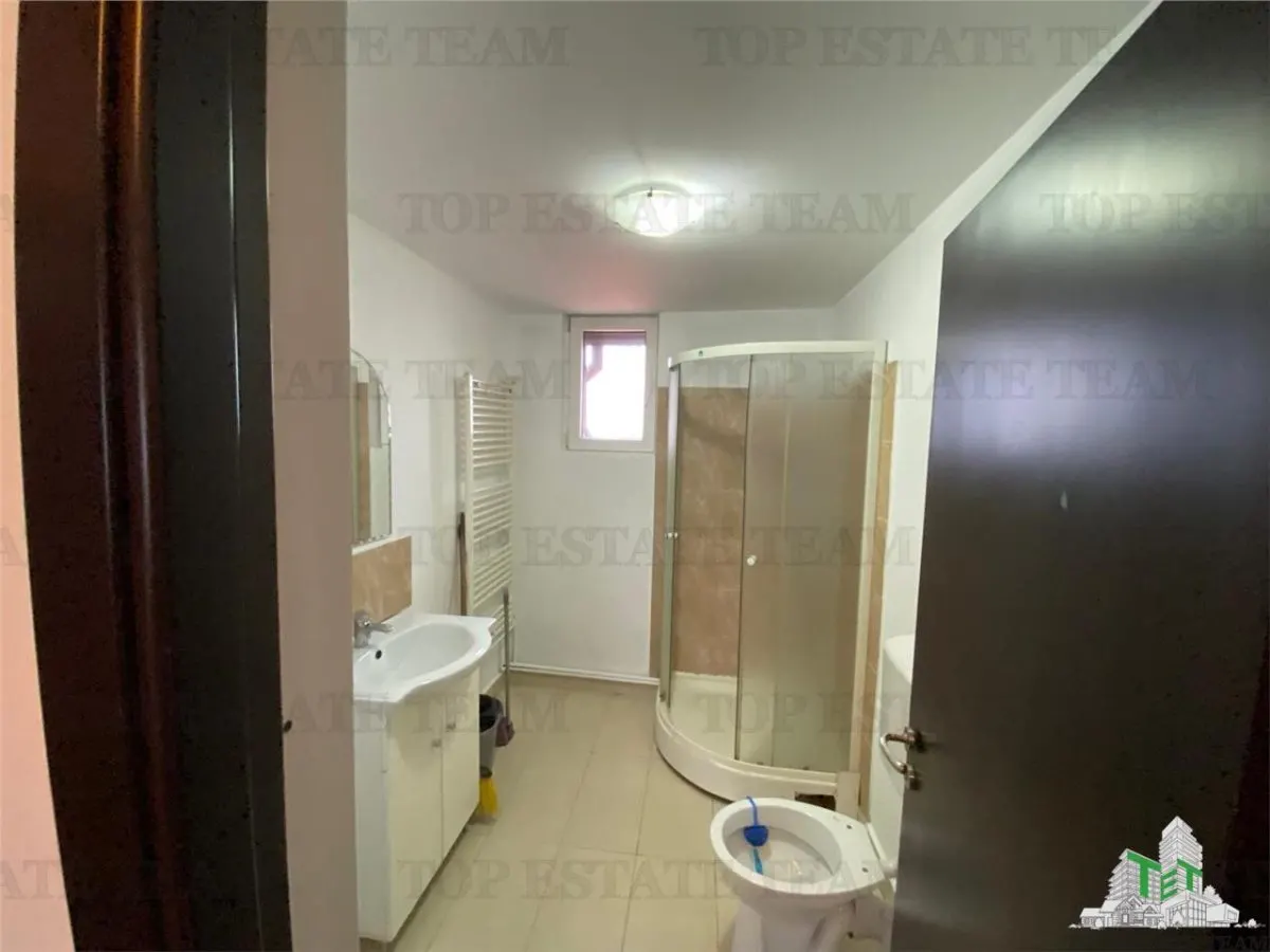 Apartament 2 camere spatioase , pozitionare excelenta si acces rapid metrou Aparatorii  Patriei, Facultatea ,,Spiru Hareat,, - foto 5