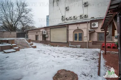 Proprietate Piata Unirii - teren  1000mp +  2 constructii - foto 18