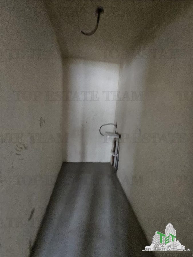 Villa de 4 Dormitorios con Calefacción por Suelo en Militari Residence - foto 11