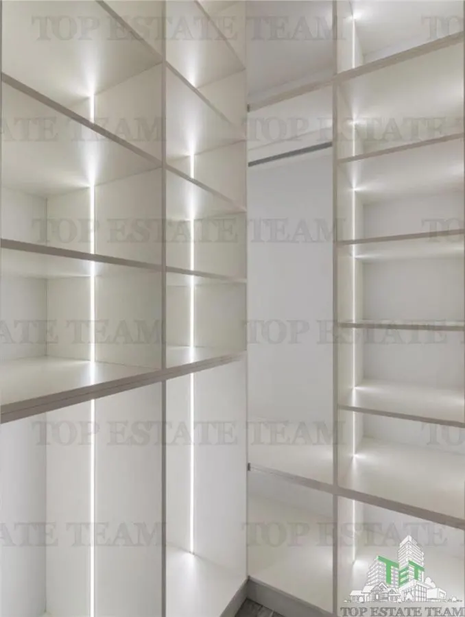 Apartament de lux cu 3 camere în Bucuresti | Parcul Herastrau | Parcare | Terasa | Marmura Carrara - foto 9