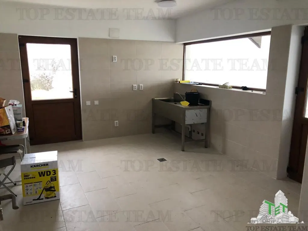 Casa de vanzare in Stanomiru  Judetul Valcea cu un teren in suprafata de 320000 mp - foto 6