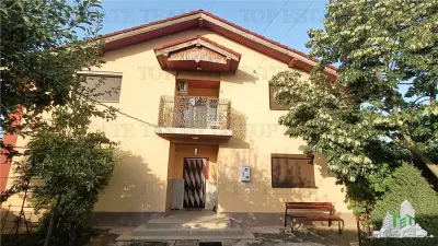 Casa Individuala cu Teren 1300 mp in Corbeanca - Zona Petresti - foto 1