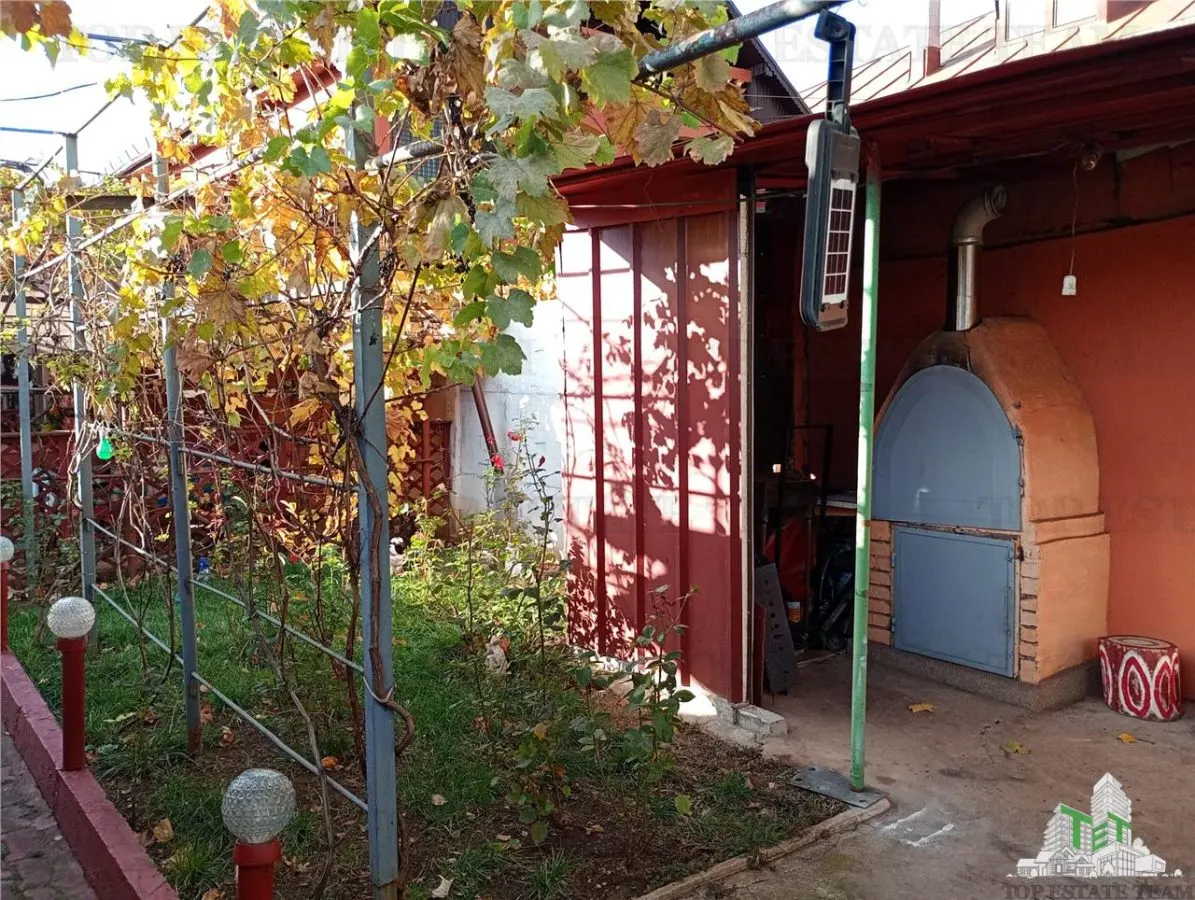 Casa 4 camere cu teren 260 de metri, zona linistita Brancoveanu - foto 2