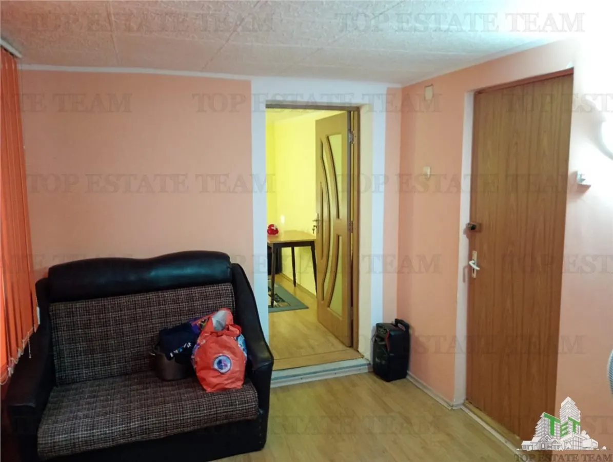 Casa 4 camere cu teren 260 de metri, zona linistita Brancoveanu - foto 3
