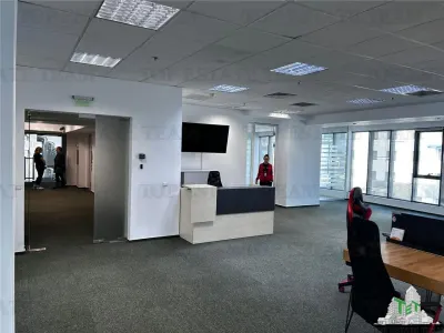 Spatiu de Birouri de 329 mp in Zona Pipera - foto 16