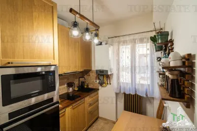 Apartament cu 2 camere de vanzare in Bucuresti Dorobanti Capitale - eleganta interbelica si confort modern - foto 11