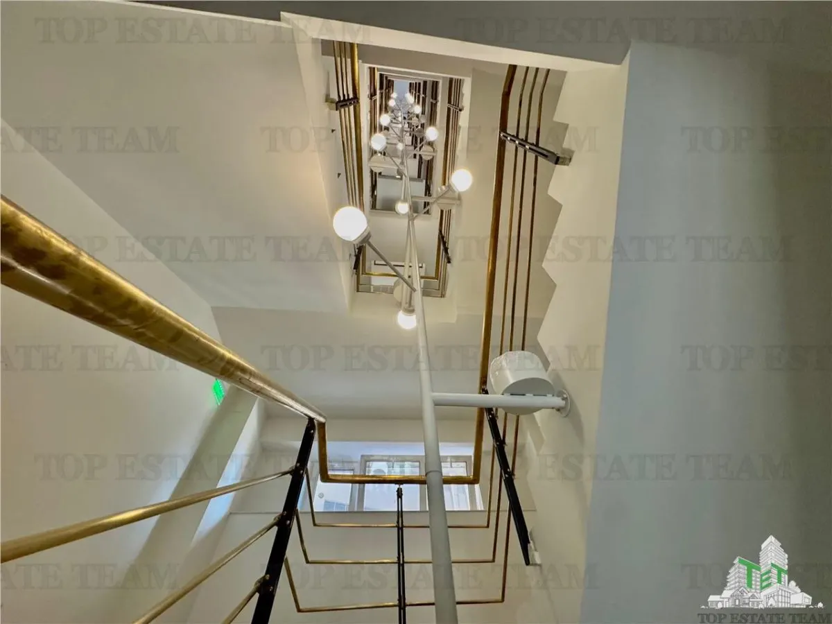 Spatiu comercial / office ultracentral de inchiriat complet utilat/recompartimentare la cerere  + parcari - foto 15