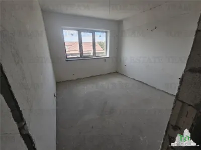 Apartament 2 camere+terasa 10mp bloc nou metrou Raul Doamnei - foto 2