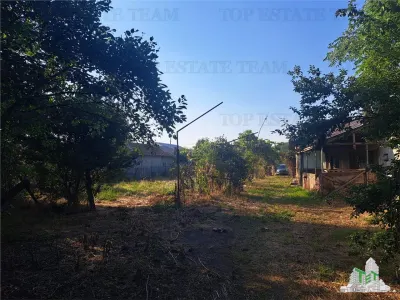 Casa cu teren 3579mp in com. Cascioarele, Jud. Giurgiu - foto 1