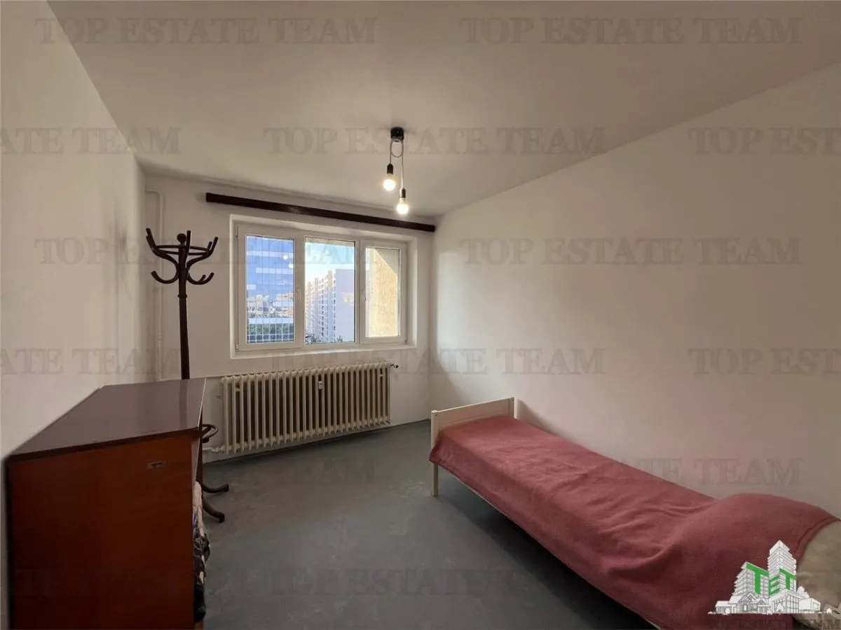 Apartament 3 camere + 2 balcoane cu o priveliste senzationala si pe fata si pe spate in zona Timisoara 2-3 minute de Plazza Mall si Metrou - foto 17