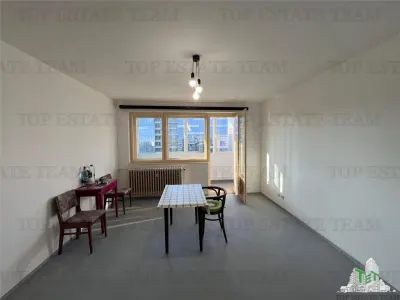 Apartament 3 camere + 2 balcoane cu o priveliste senzationala si pe fata si pe spate in zona Timisoara 2-3 minute de Plazza Mall si Metrou - foto 5